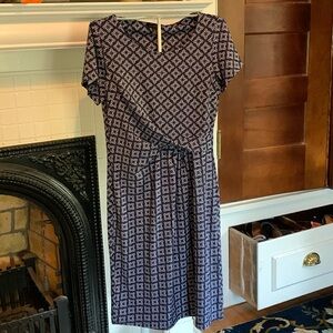 Talbots navy and white gathered printed dress. NWT. Retail 129‎